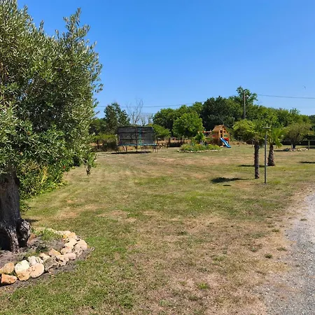 Apartment Gite 6 *